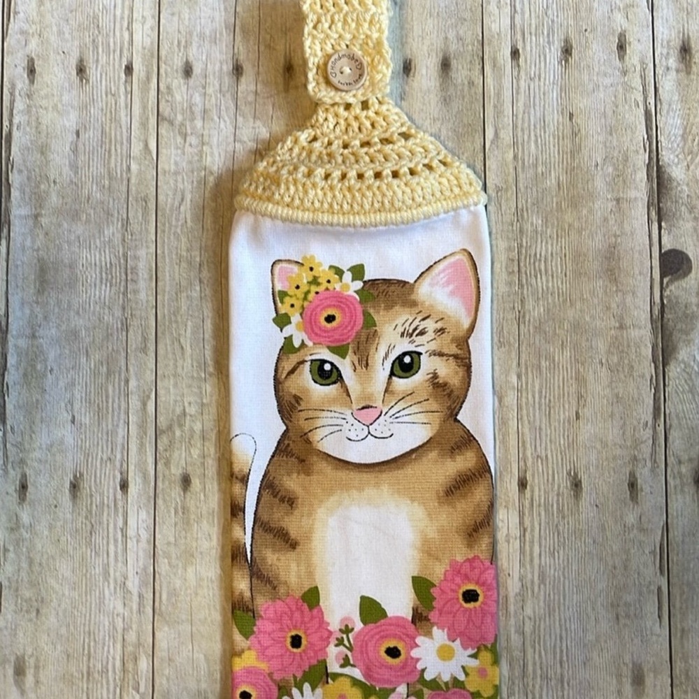 Crochet Top Single Thickness Hanging Towel Cat & Flowers Handmade w Love